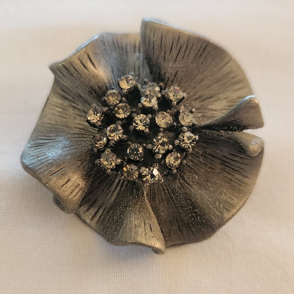 Premier Designs Camille Brooch